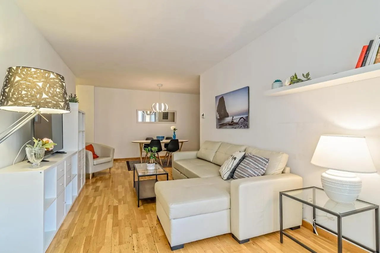 Apartamento&Piscina Cerca De Barcelona location